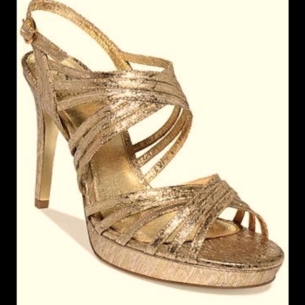 👡Adrianna Papell Gold Skinny Strappy heels 9.5